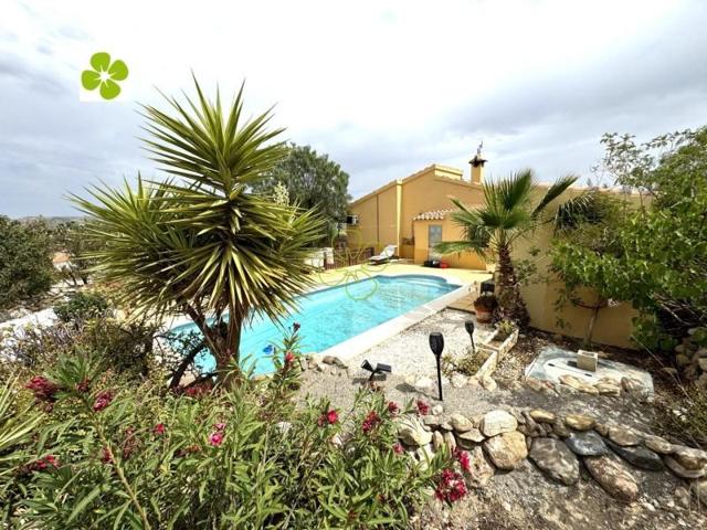 Chalet en venta en Arboleas, Las golondrinas photo 0