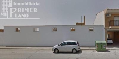 Terreno en venta en Tomelloso, Avda. Virgen de las Viñas photo 0