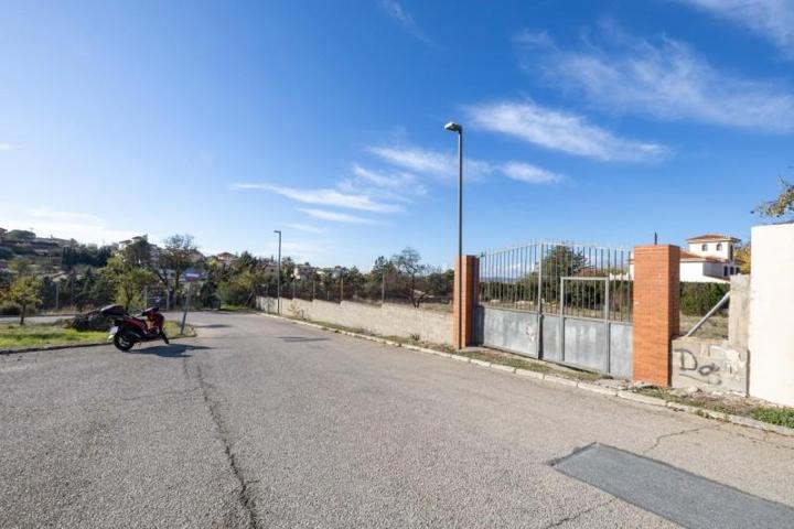 Terreno en venta en Otura, Vega de granada zona sur photo 0