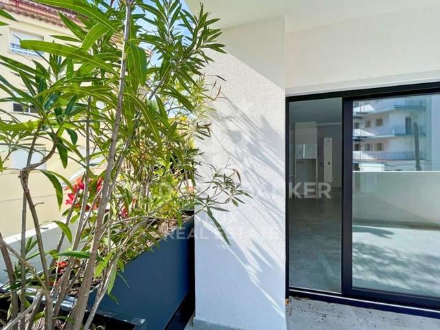 Apartamento en venta en Roses photo 0