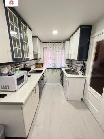 Piso en venta en Velilla de San Antonio, Centro photo 0