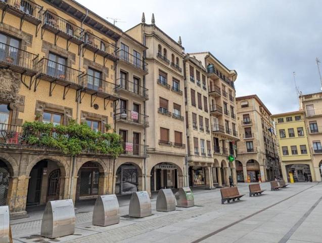 Casa en venta en Estella-Lizarra, Centro photo 0