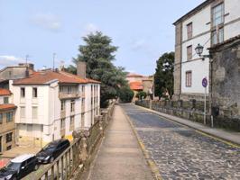 Casa en venta en Santiago de Compostela, Casco Historico photo 0