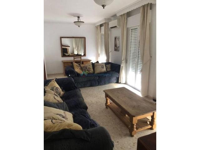 Piso en venta en Coín photo 0