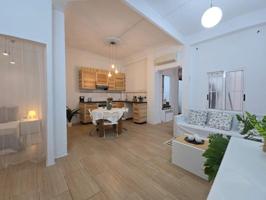 Planta baja en venta en Valencia, Benimaclet photo 0