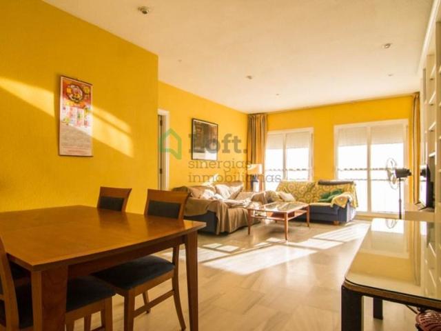 Piso en venta en Badajoz photo 0