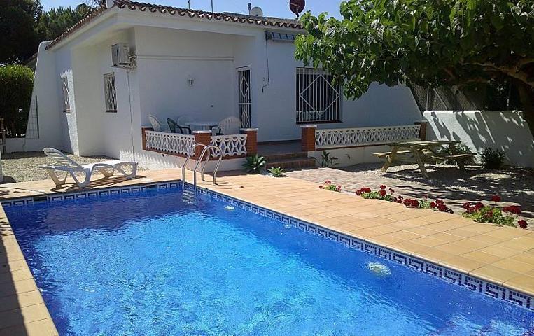 Chalet en venta en Deltebre, Urbanizacion riumar photo 0