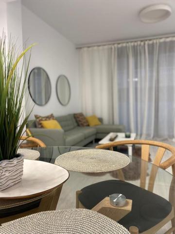 Apartamento en venta en Torrevieja, Playa del cura photo 0