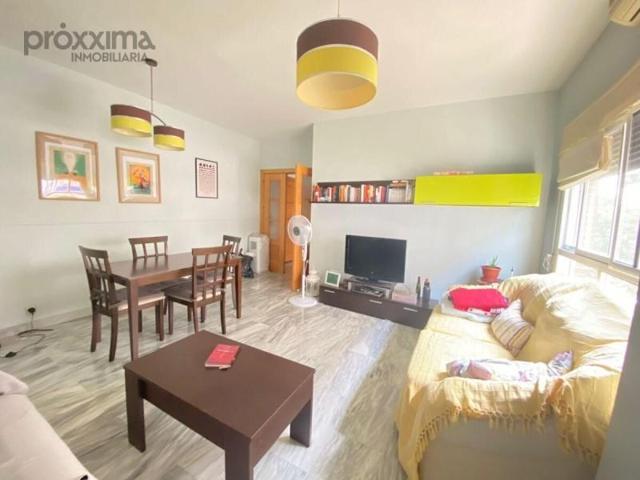 Piso en venta en Sevilla, Avenida de las Ciencias photo 0