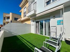 Adosada en venta en Almoradi photo 0