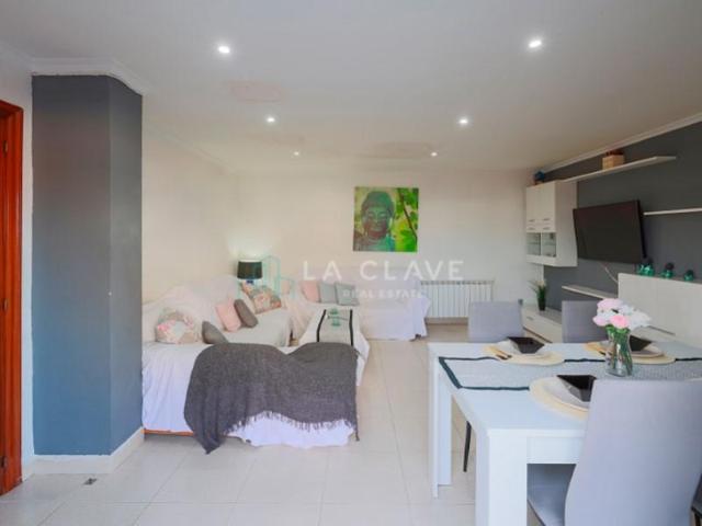 Piso en venta en Parets del Vallès photo 0