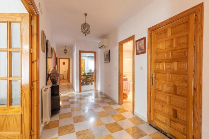 Casa en venta en Otura, CENTRO URBANO photo 0