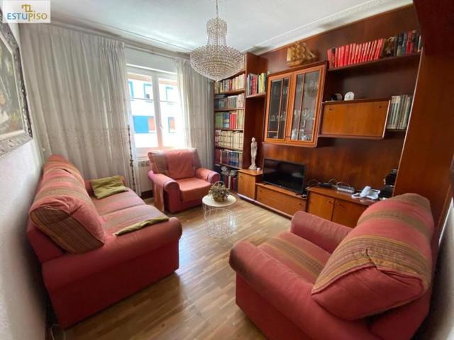 Piso en venta en Vitoria-Gasteiz, Judimendi - Sta.Lucía photo 0