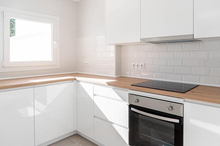 Casa en venta en Mollina, Andalucia photo 0