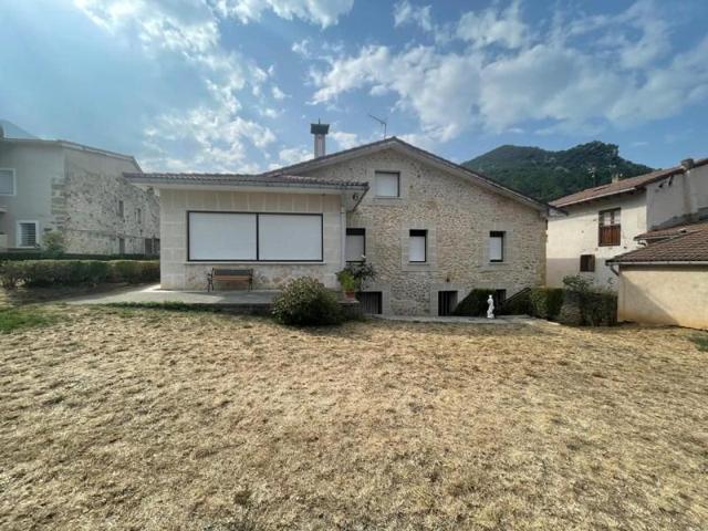 Chalet en venta en Trespaderne, (Carretera santander (Cereceda Burgos), 09540 photo 0