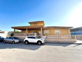 Chalet en venta en Alguazas, CENTRO photo 0