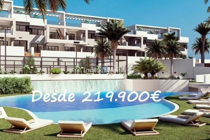 Bungalow en venta en Torrevieja, Torreta florida photo 0