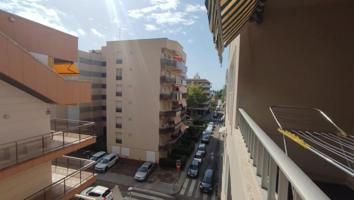 Piso en venta en Salou, Centro photo 0