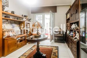 Piso en venta en Noia photo 0