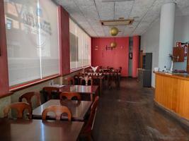 Local comercial en venta en Cubelles, SUD SUMELLA photo 0