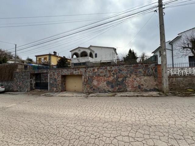 Chalet en venta en Moià, MONTVÍ DE BAIX photo 0