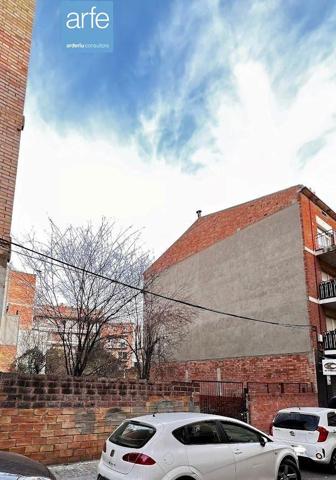 Terreno en venta en Manresa, La Parada photo 0