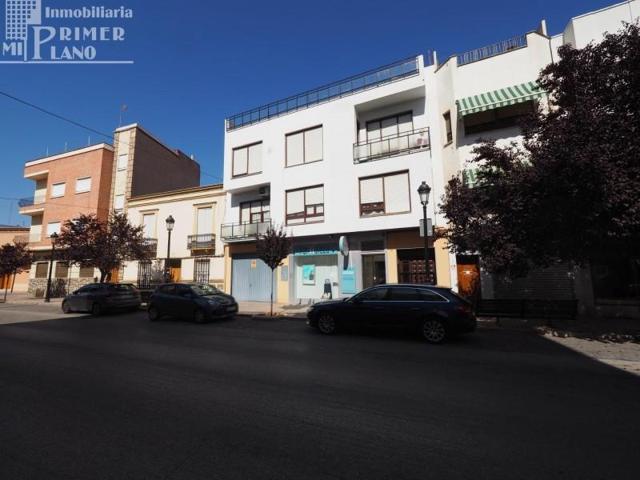 Edificio en venta en Tomelloso, Calle Don Victor Peñasco photo 0