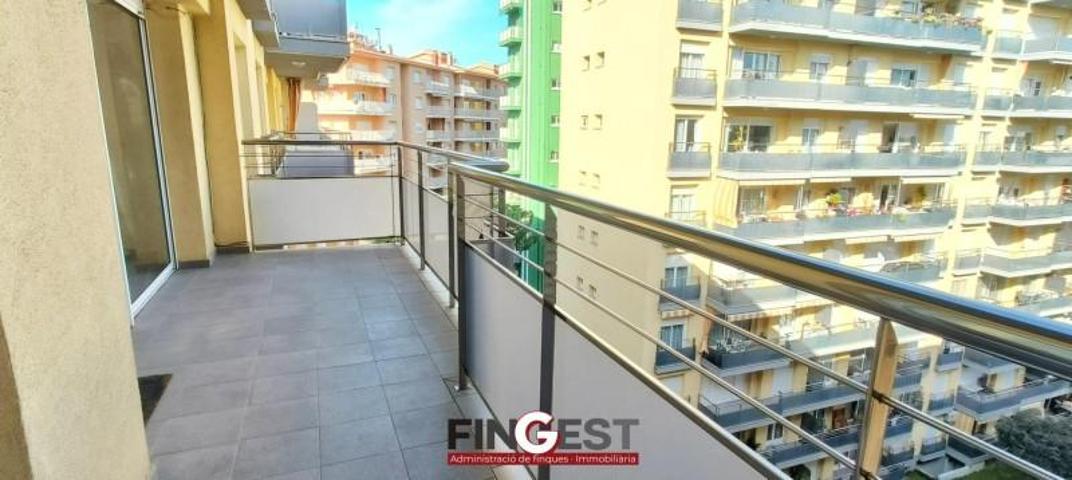 Piso en venta en Blanes, Els Pins photo 0