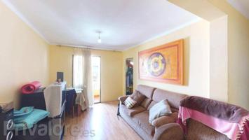 Piso en venta en Barcelona, Carrer de Niça, 08024 photo 0