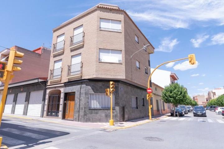 Casa en venta en Almansa, San Roque photo 0