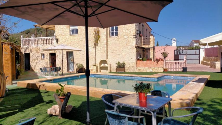 Chalet en venta en Cabra, Ctra cabra-nueva carteya photo 0