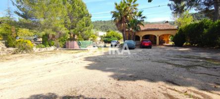 Chalet en venta en Ontinyent, Ontinyent photo 0