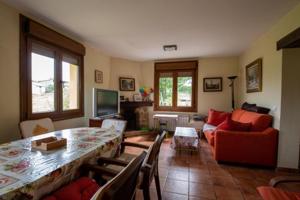 Casa en venta en Villaviciosa, AmbÃÂ¡s photo 0