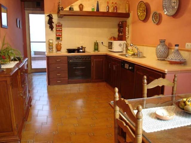 Casa en venta en Morón de la Frontera, CENTRO DE MORON photo 0