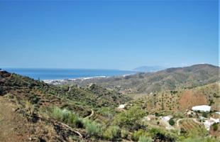 Casa con terreno en venta en Moclinejo, Los narcisos photo 0