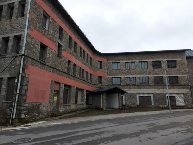 Casa con terreno en venta en Villablino, Villablino photo 0