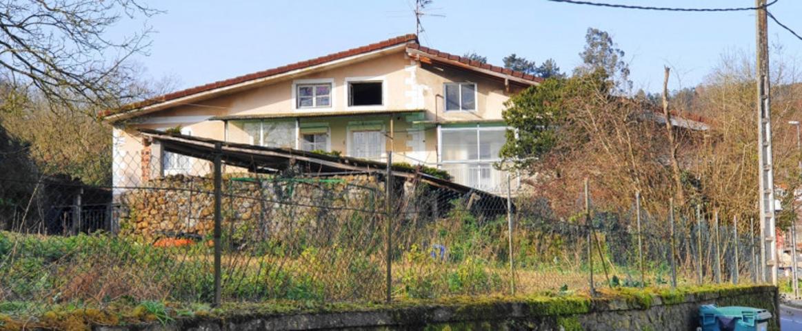 Casa con terreno en venta en Guriezo, Adino photo 0