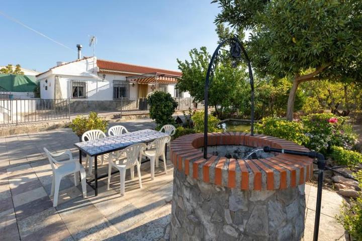 Chalet en venta en Moraleda de Zafayona, Llanos de moraleda photo 0