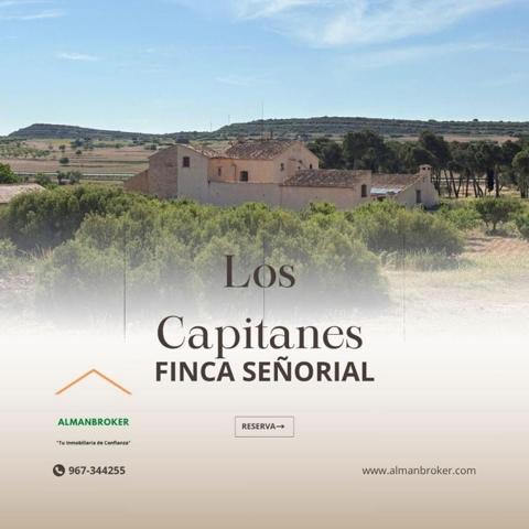 Chalet en venta en Almansa, Los capitanes photo 0