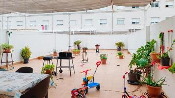 Piso en venta en Gandia, Corea photo 0