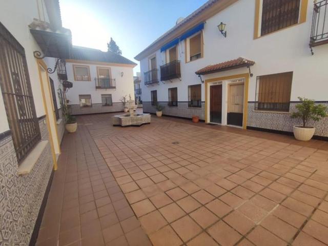 Adosada en venta en Córdoba, Realejo photo 0