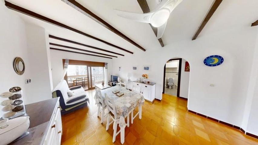 Apartamento en venta en Empuriabrava, Poblat típic photo 0