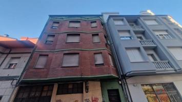 Edificio en venta en Ponferrada, Centro photo 0