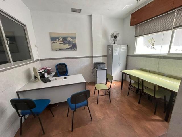 Local comercial en venta en Torremolinos, Torremolinos photo 0