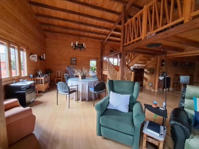 Casa en venta en Canals, Canals photo 0