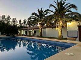 Chalet en venta en Guadix, Guadix photo 0