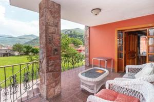 Casa en venta en Aller, Pelugano photo 0