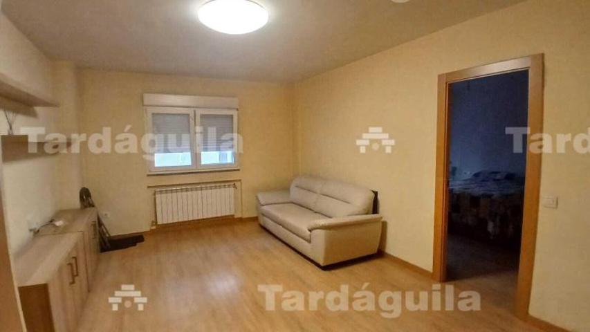 Piso en venta en Salamanca, Salesas photo 0