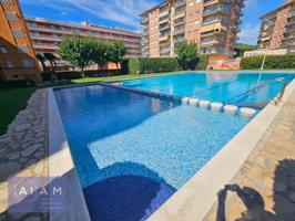 Piso en venta en Santa Susanna, Playa de levante 4 photo 0