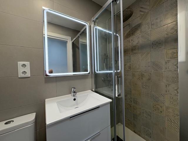 Piso en venta en Esplugues de Llobregat, Can Vidalet photo 0